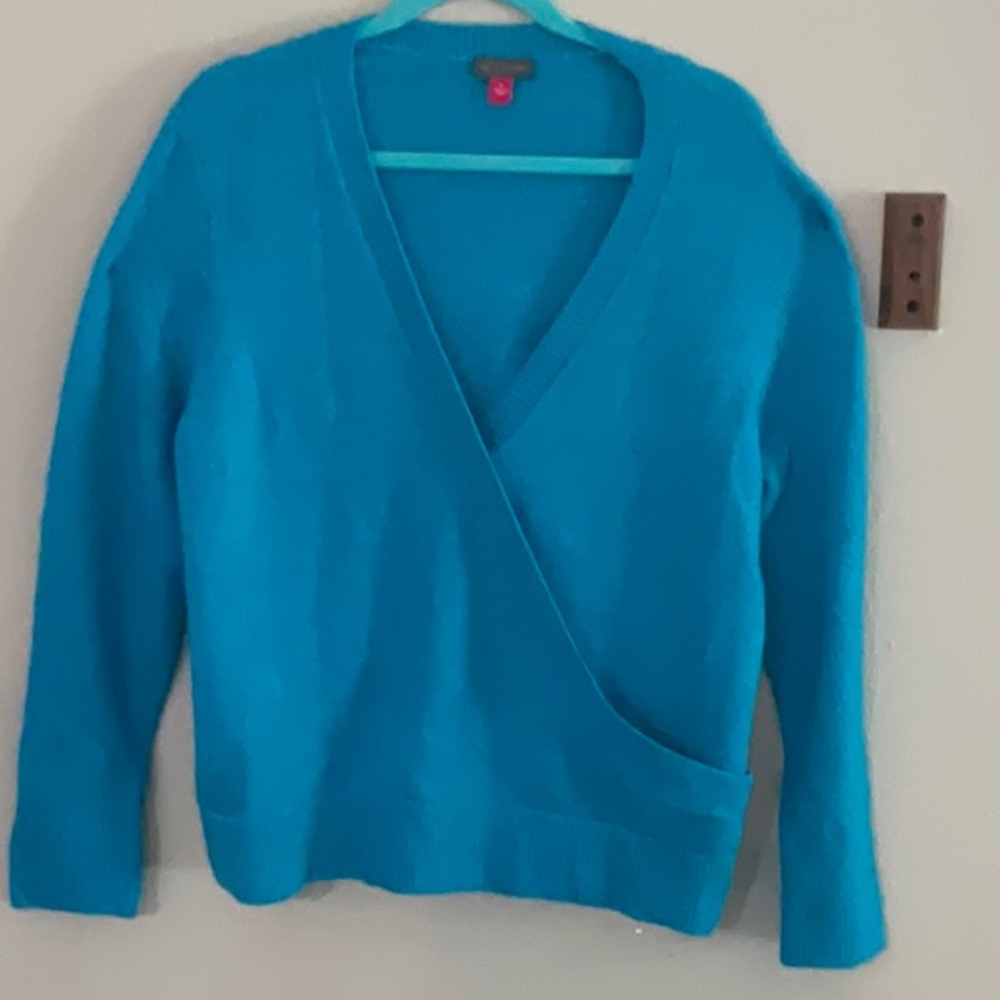 Sweater by Vince Camuto